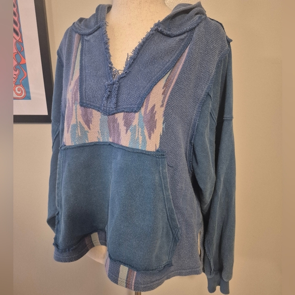 FREE PEOPLE Blue Hooded Baja Pullover poncho Like New Oversized  Hippie Boho - Picture 4 of 14